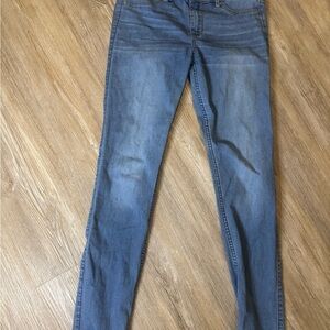 Hollister Women's Light Blue Skinny Jeans